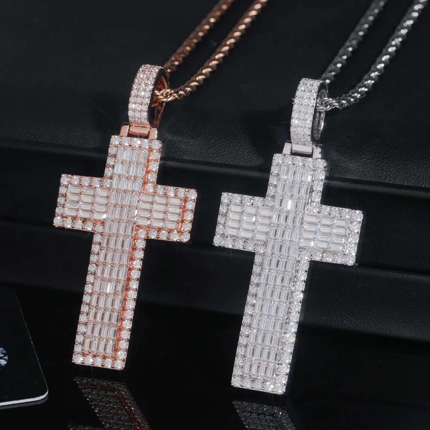 Hiphop Iced Out D Color Baguette Cut Moissanite Cross Pendant 925 Sterling Silver Religious Cuban Pendant Pass Diamond Tester