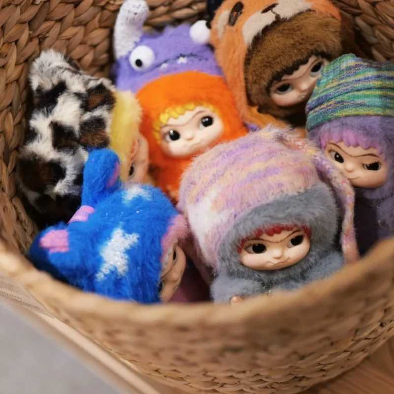 Genuine Letsvan Wakuku Mysterious Blind Box Fuzzy Trendy Fun Party Plush Collection Kid Toy Kawaii Figurine Doll Surprise GiftT250522