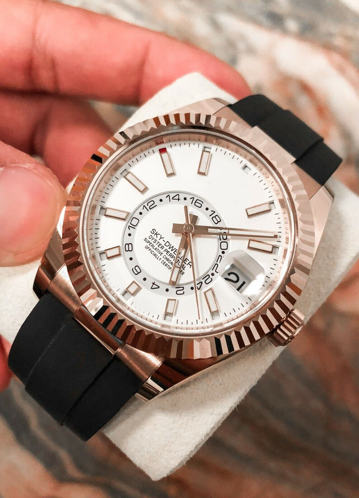 Brand new sapphire Automatic watch Sky-Dweller Rose Gold - White Dial 326235 Flex 42mm Stainless Steel Mens Watch Wristwatches