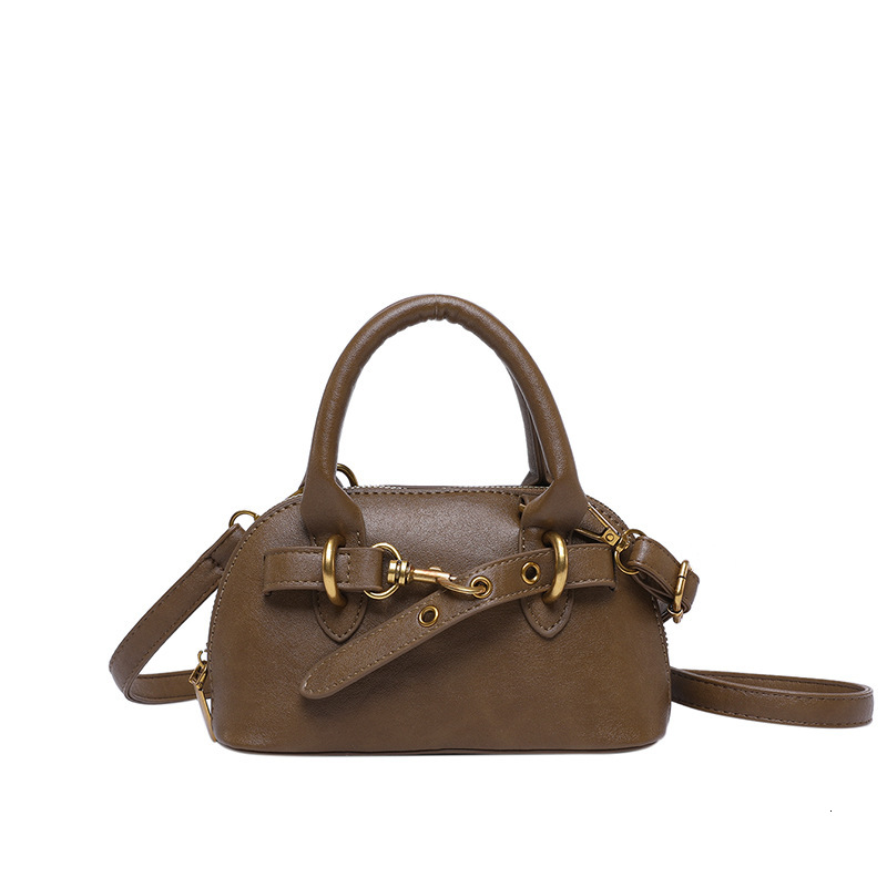 2025 New Outdoor Style Luxury Free Delivery Designer Bag Super Popular Hand-held Shell Small For Girls Light Luxury High-end Feeling Bowling Tote Cros