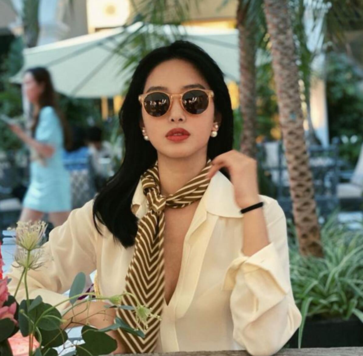 70x70cm Simple Presbyopia Printing Floral imitate Silk Scarf Headband for Women Gift Fashion Long Handle Bag Scarves Paris Shoulder Tote Luggage Ribbo