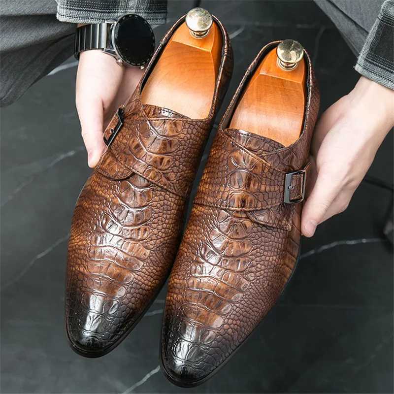 New Pointed Alligator Pattern Chelsea Shoes Men Designer Strap Loafers Formal Wedding Prom Dress Homecoming FootwearXJ250522