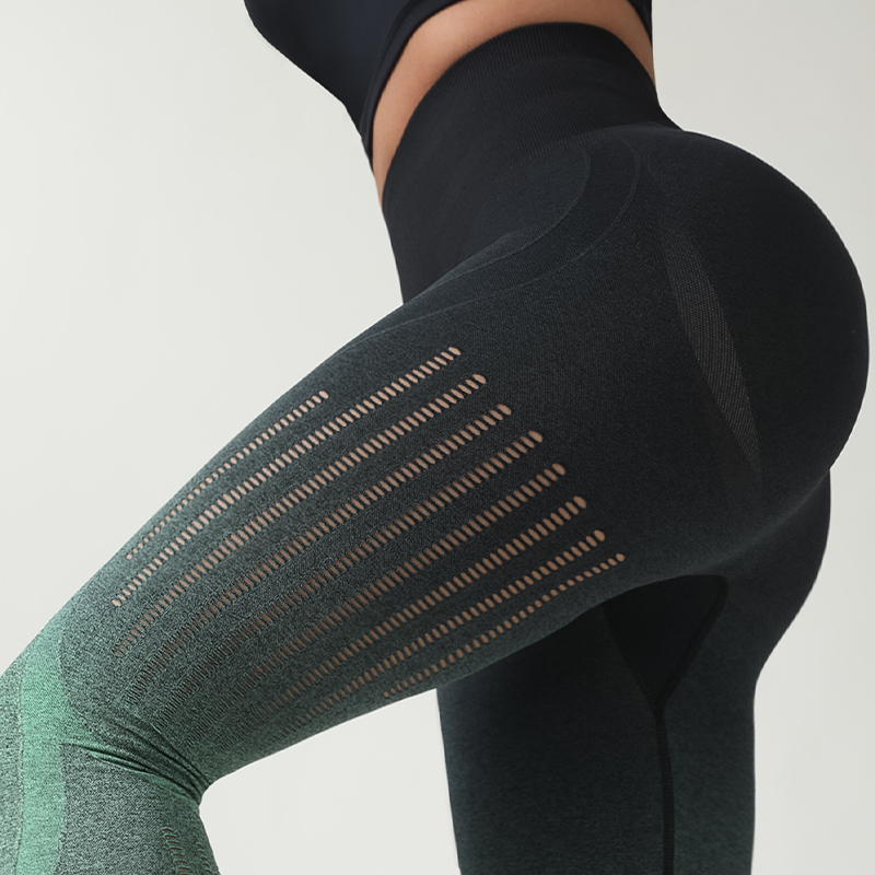 Peach Hip Seamless Stretchy Yoga Tights - Fashionable Sports Leggings