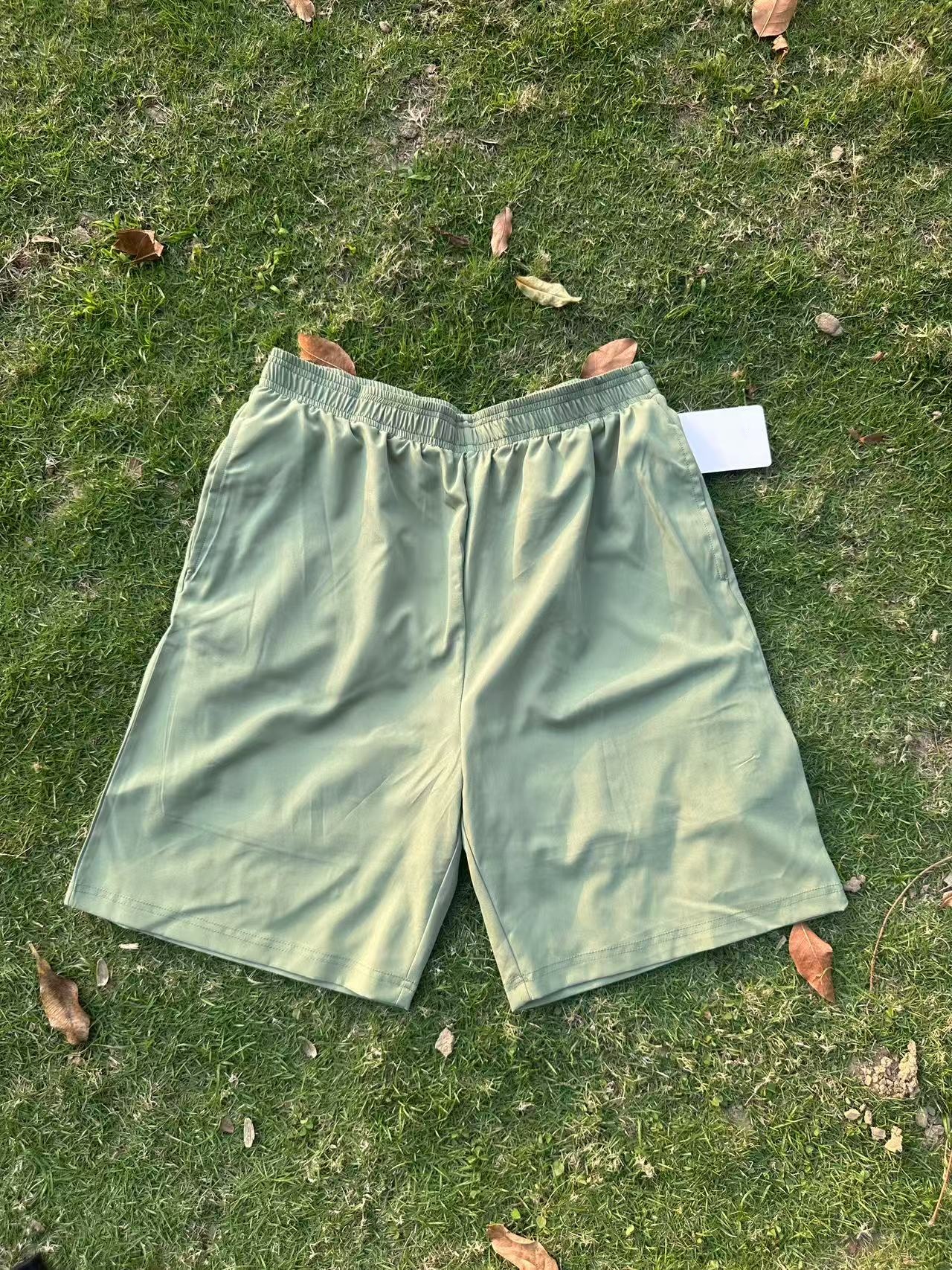 2025--Large-Sized Mens Athletic Workout Pants - Comfortable and Stylish Sportswear Loose Fit Casual Sports Shorts