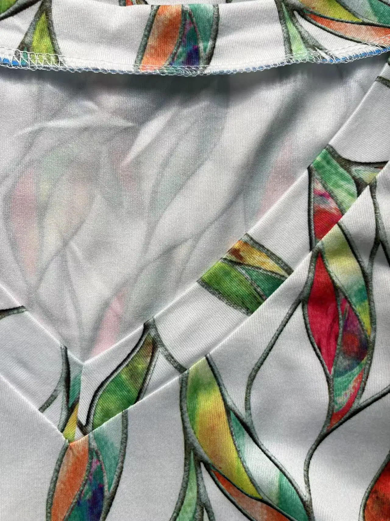 Plus size womens fashion casual holiday short sleeve set top with leaf print and solid color bottom 250516Z