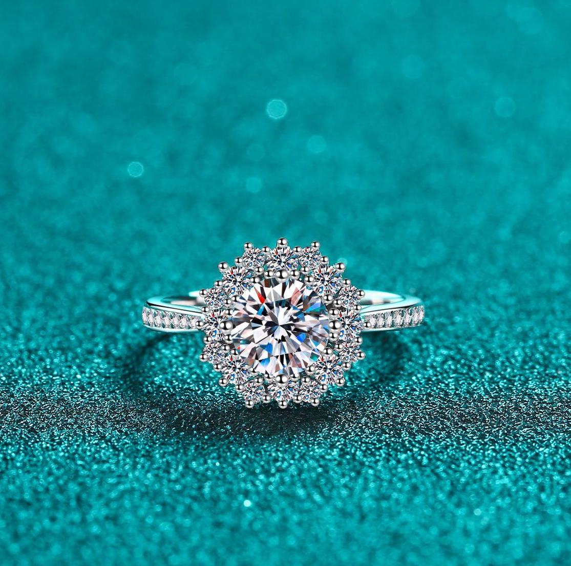 Elegant S925 Sterling Silver Moissanite Ring with Floral Sunflower Design - High-End, Hypoallergenic Jewelry for Women