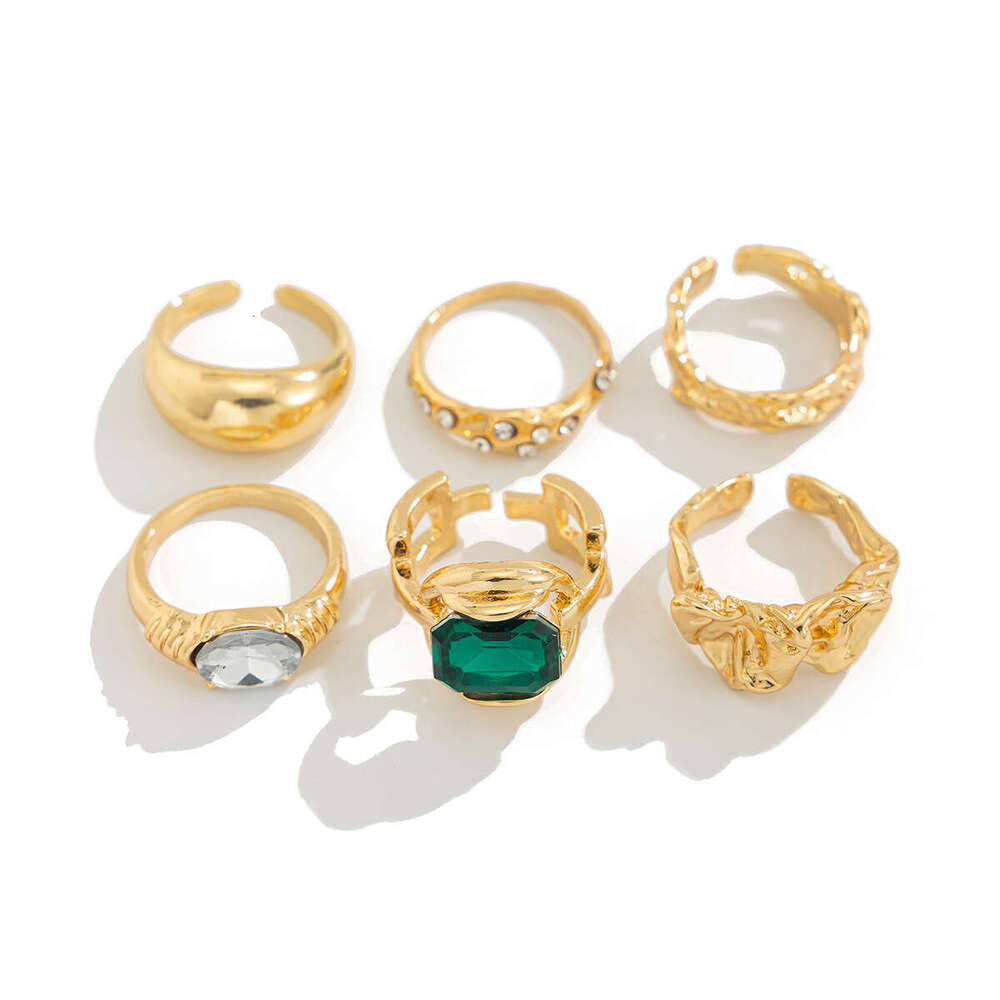European and American Fashion Hollow Dia Inlaid Irregular Rings Retro Alloy Pleated Set