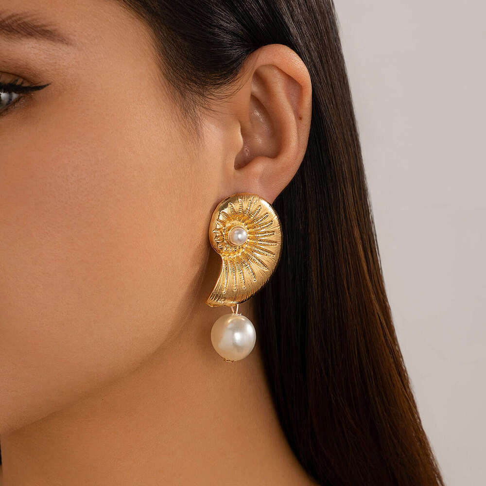 Creative Ocean-Style Seashell Earrings with Imitation Pearls, Beach Vacation Jewelry for Women