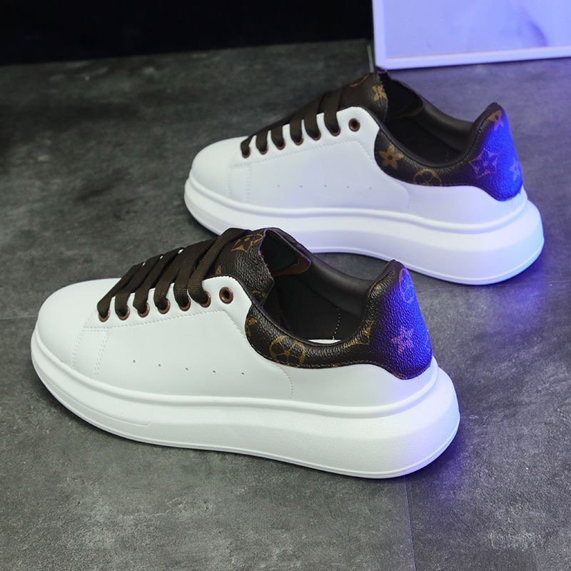 2025 Summer New style couple white shoes women men casual printed matching color skate shoes thick sole lightweight comfortable sports shoes fashionab