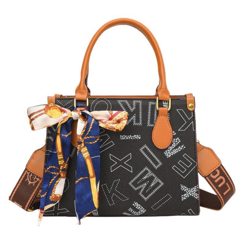 2025 New outdoor style luxury free delivery Designer Bag Large Capacity High Beauty Premium Printed Fashion Versatile Women's Handbag Single Shou
