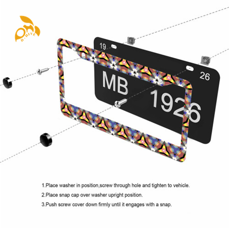 The circular hole carbon fiber license plate holder is made of high-end exquisite materials, which are easy to install, simple and beautiful new