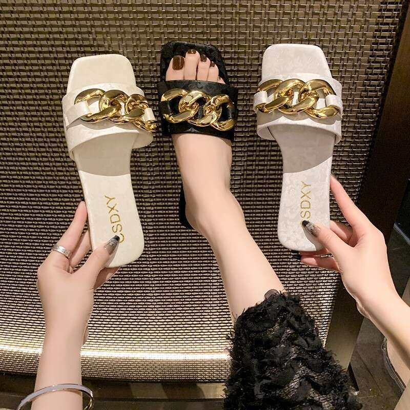 High Quality Light Luxury Casual Printed Metal Buckle Flat Slippers Designer Sandals 2025 New Spring Sandals Large Size Beach Wear Resistant Straight 