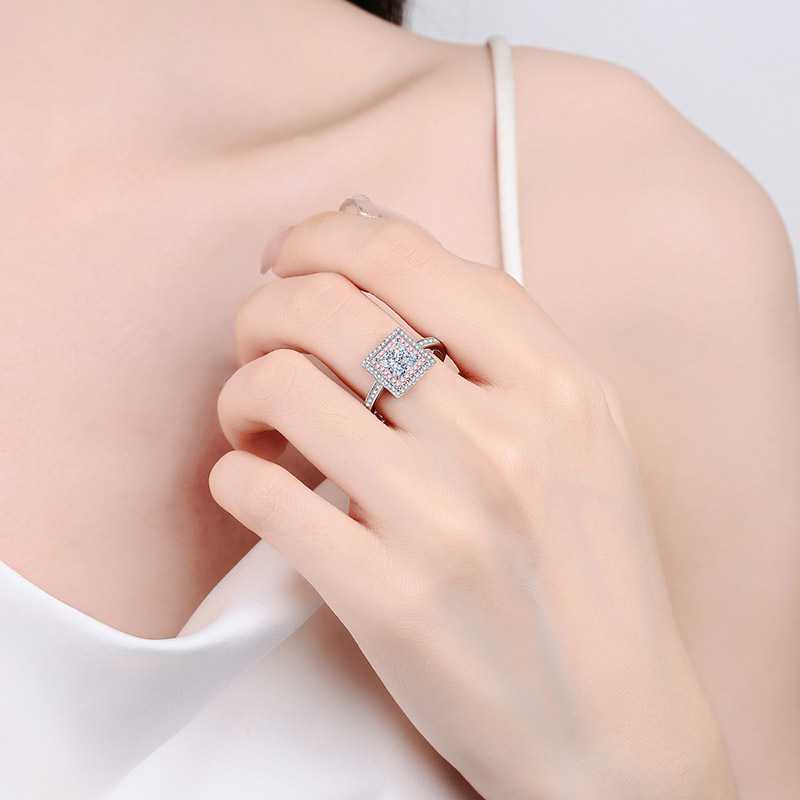 Chic & Lasting Beauty: Exquisite Rhodium Plating Protects this Trendy Moissanite Engagement Ring for Her