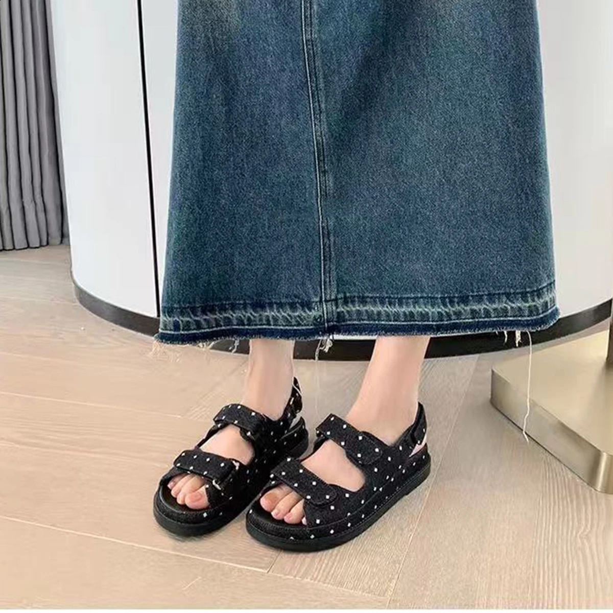 Thick Bottom Beach Sports Sandals Suitable for Womens Holiday Casual Shoes 250421BJ