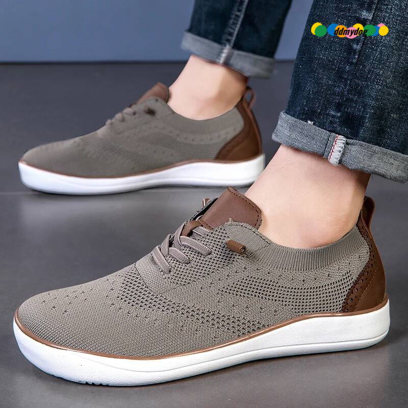 Men's large size casual shoes, suitable for people with fat feet wide feet, soft and light walking shoes