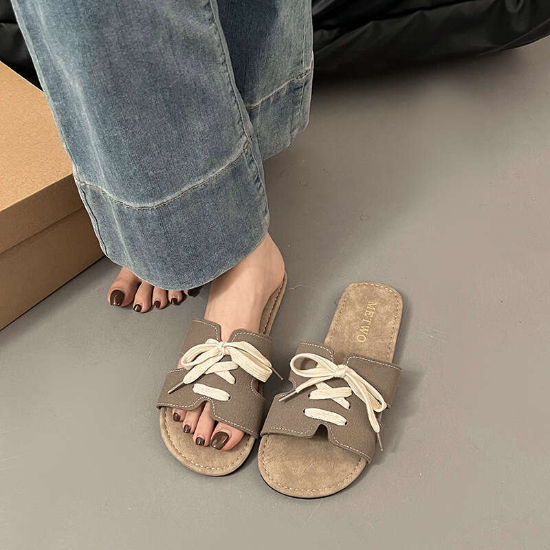 Versatile Sandals Retro Casual One Word Dragged Women's 2025 Summer Designer Sandals New Style For Outerwear Fashion Lazy Slippers Flat Cool Slip