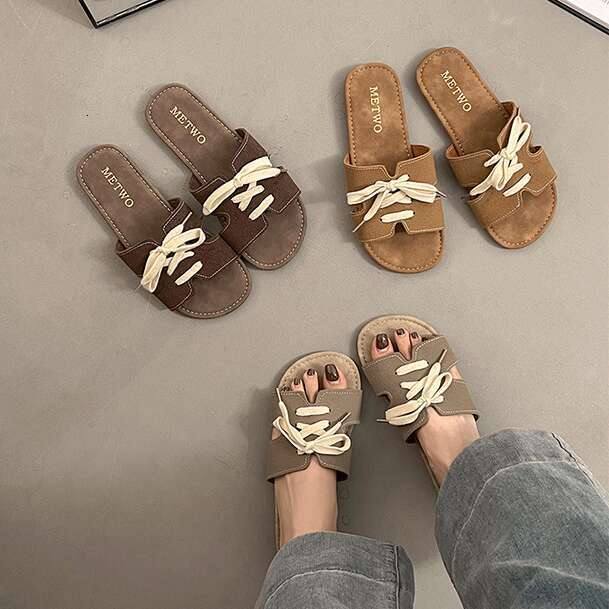 Versatile Sandals Retro Casual One Word Dragged Women's 2025 Summer Designer Sandals New Style For Outerwear Fashion Lazy Slippers Flat Cool Slip