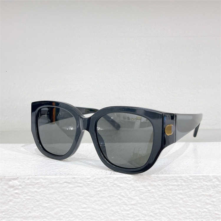 Luxury brand designers are fashionable and classic New G Home Sunglasses Internet Celebrity Same Style Large Frame Fashion Plate Female GG1599SA