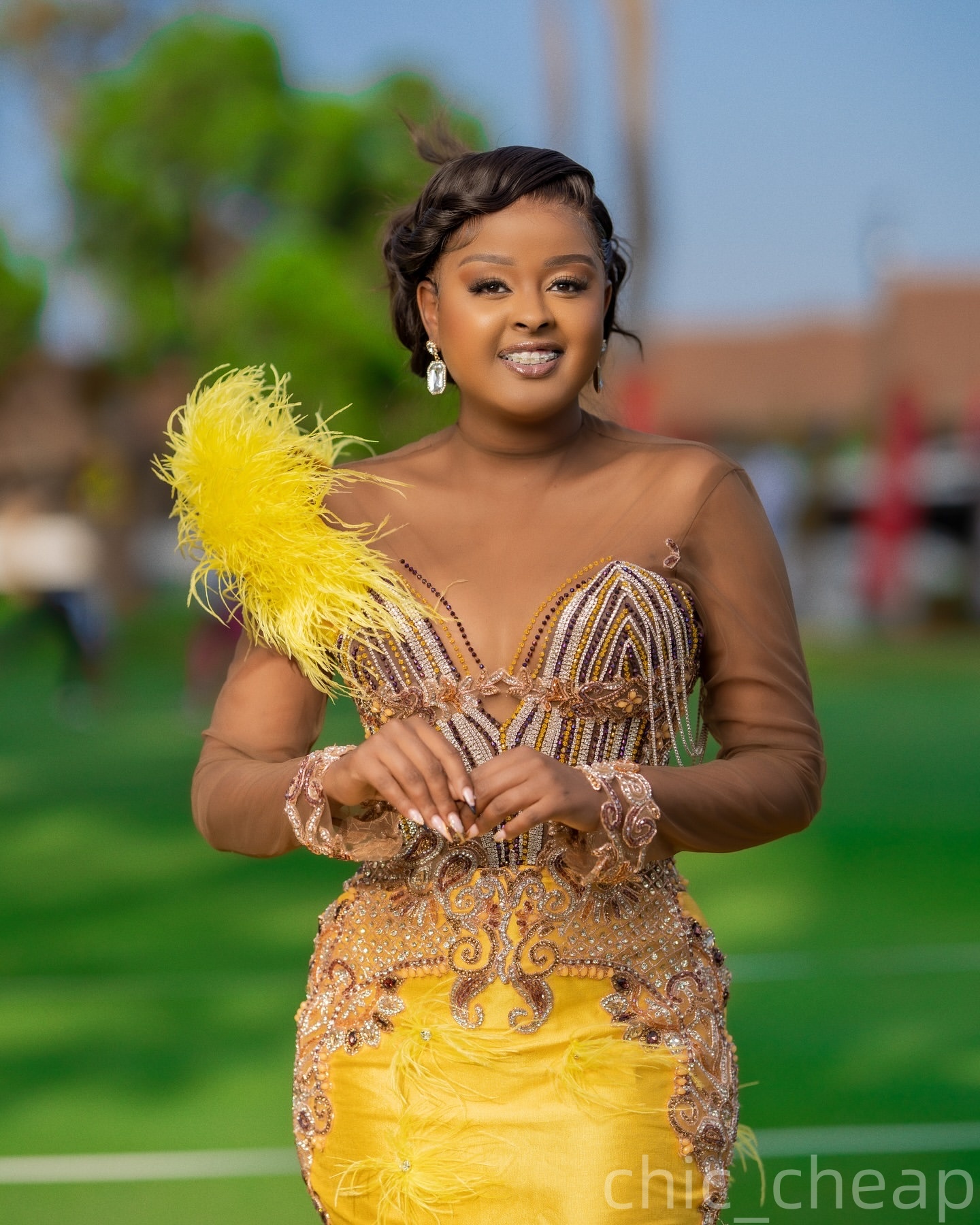 Mermaid Yellow Plus Size Prom Dresses 2025 Feather Lace Crystals Satin Evening Formal Party Second Birthday Engagement Gowns Dress For Special Occasio