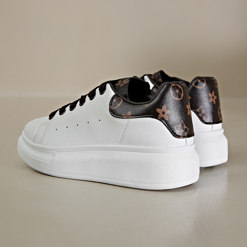2025 Summer New style couple white shoes women men casual printed matching color skate shoes thick sole lightweight comfortable sports shoes fashionab