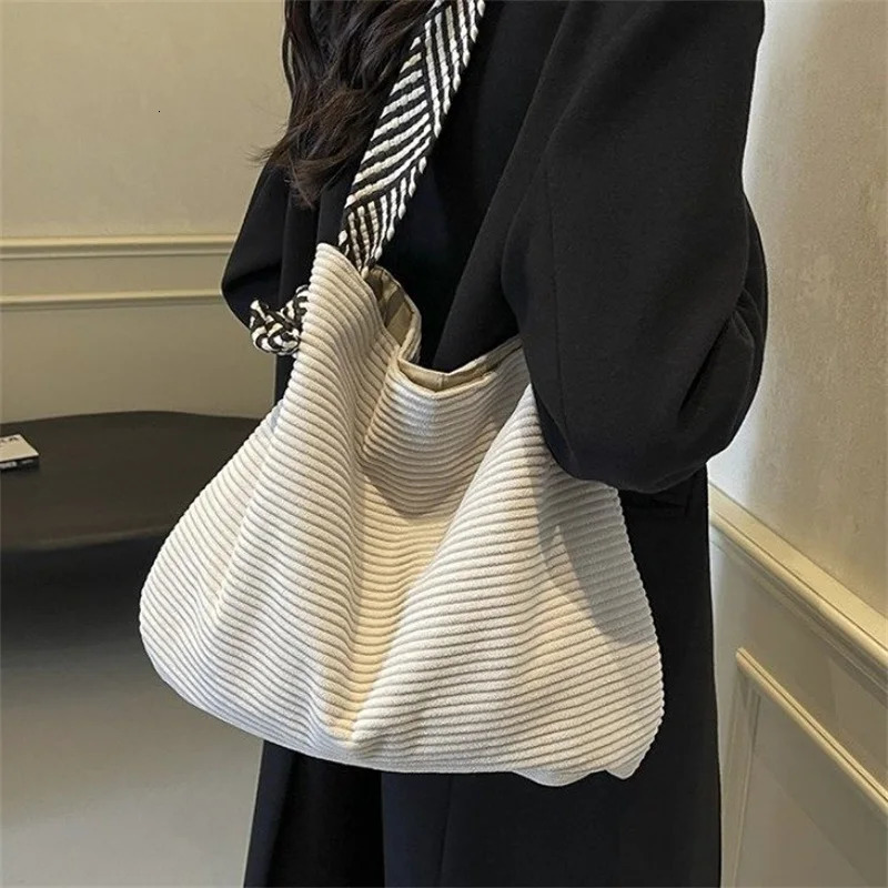 Trendy Womens Nylon Tote Bag Lightweight Shoulder Handbag Casual Foldable Shopping Bag Everyday Purse for Work Commute 250521