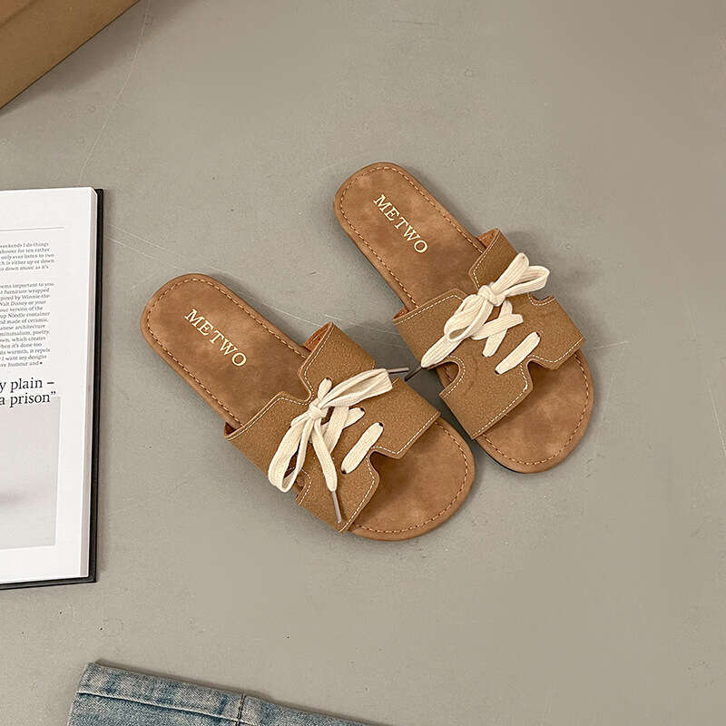Versatile Sandals Retro Casual One Word Dragged Women's 2025 Summer Designer Sandals New Style For Outerwear Fashion Lazy Slippers Flat Cool Slip