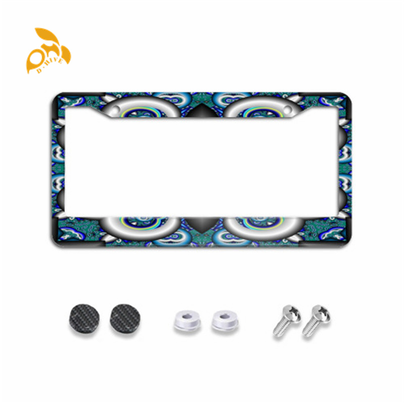 The circular hole carbon fiber license plate holder is made of high-end exquisite materials, which are easy to install, simple and beautiful fashion