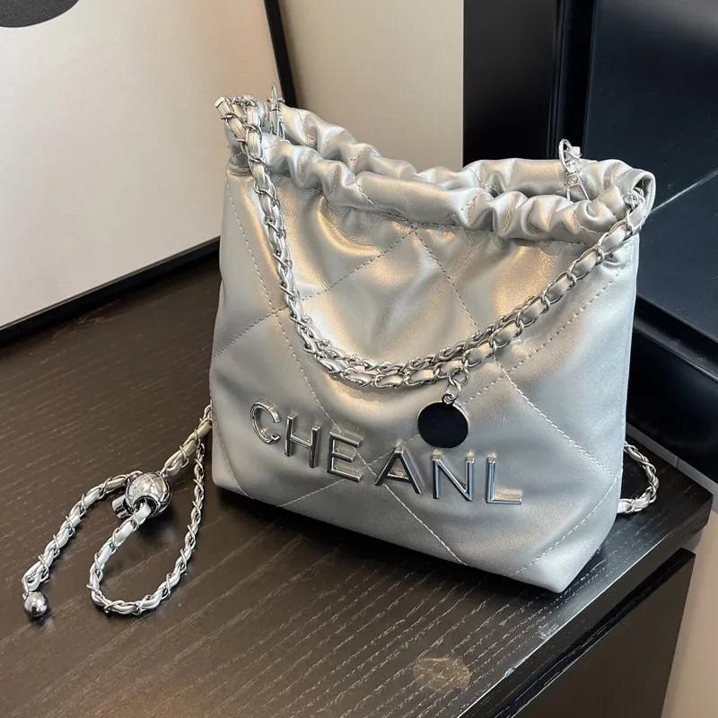 designer high-quality leather bag single shoulder bag fashionable double-layer flap bag 25CM caviar sheepskin classic luxury bag handbag crossbody bag