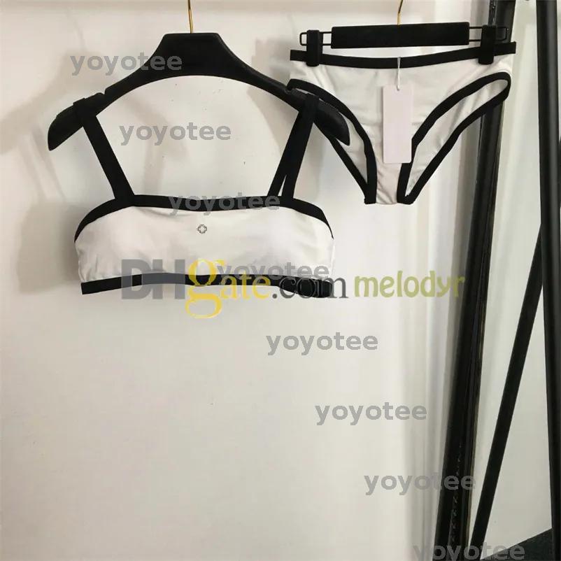 Femmes de maillot de bain Set Designer Letter Bikini Vacation d'été Souille de bain rembourrée fille de baignade BFG2505229