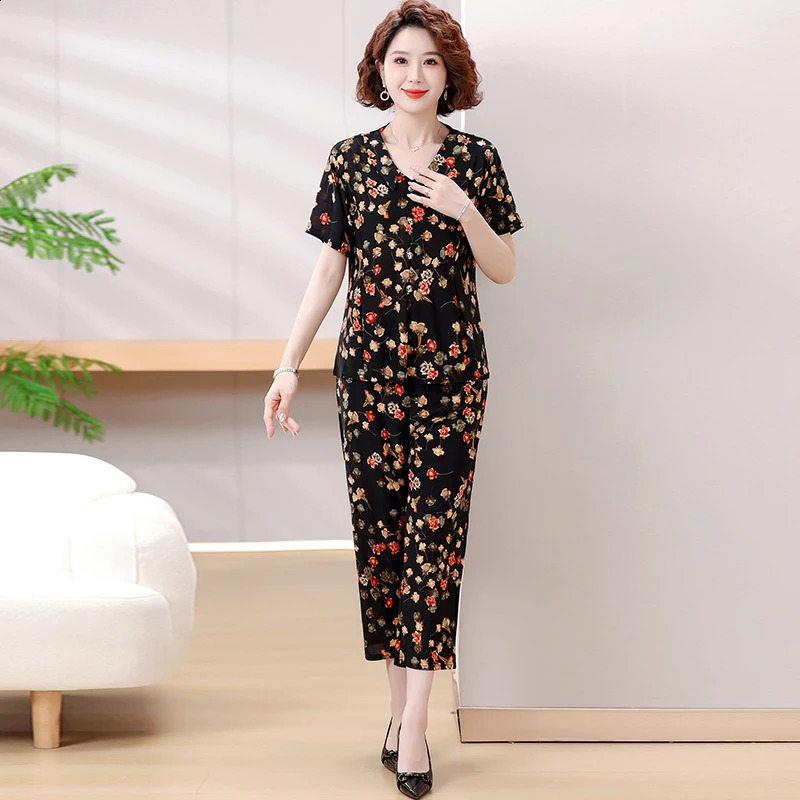 Summer Leisure Ice Silk Set Indoor Comfortable Tshirtpants Natural Aesthetics Plus Size 2025 Loose Pajamas 250516Z