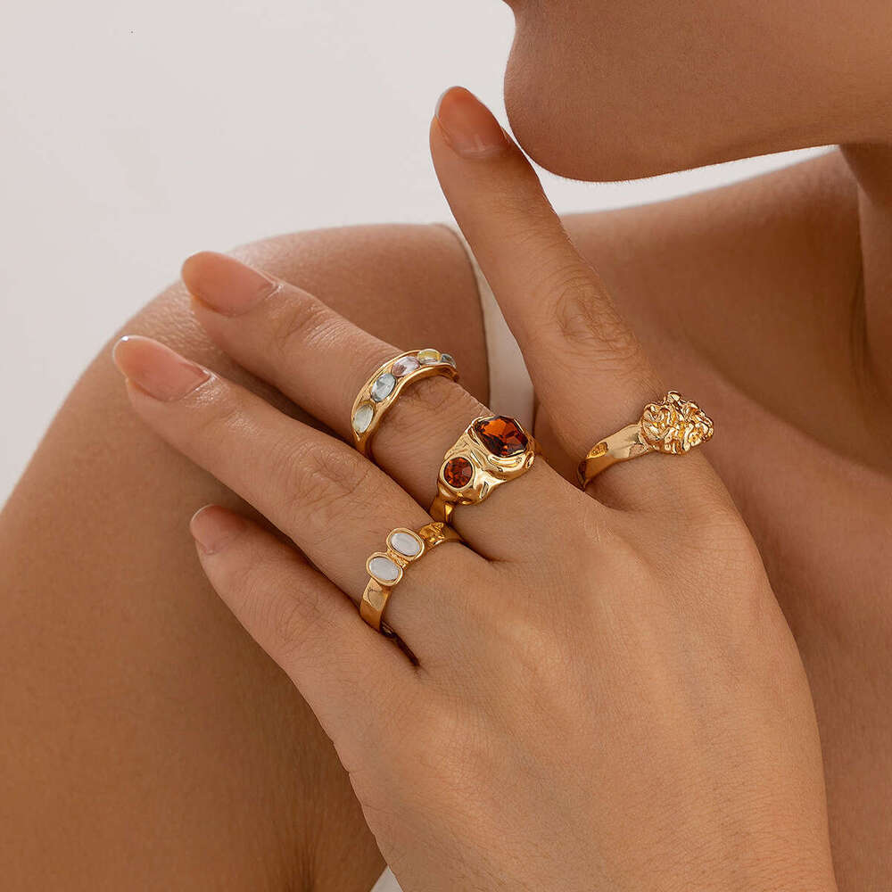 European and American New Women's Trendy Retro Set: Street Style Geometric Hollow Rhinestone Inlaid Ring Combinations