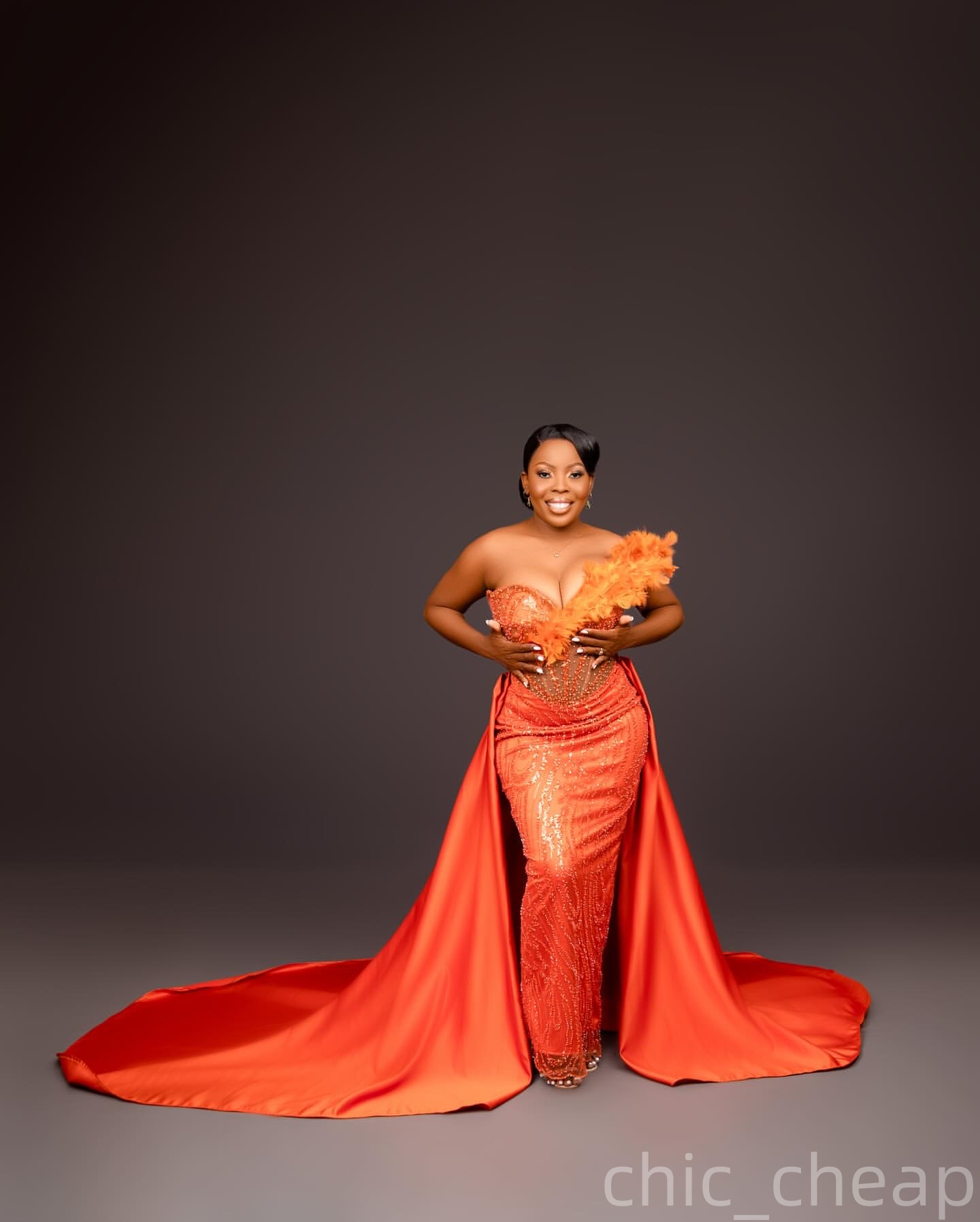 Orange Sheath Plus Size Prom Dresses 2025 Feather Sequined Detachable Train Evening Formal Party Second Birthday Engagement Gowns Dress For Special Oc