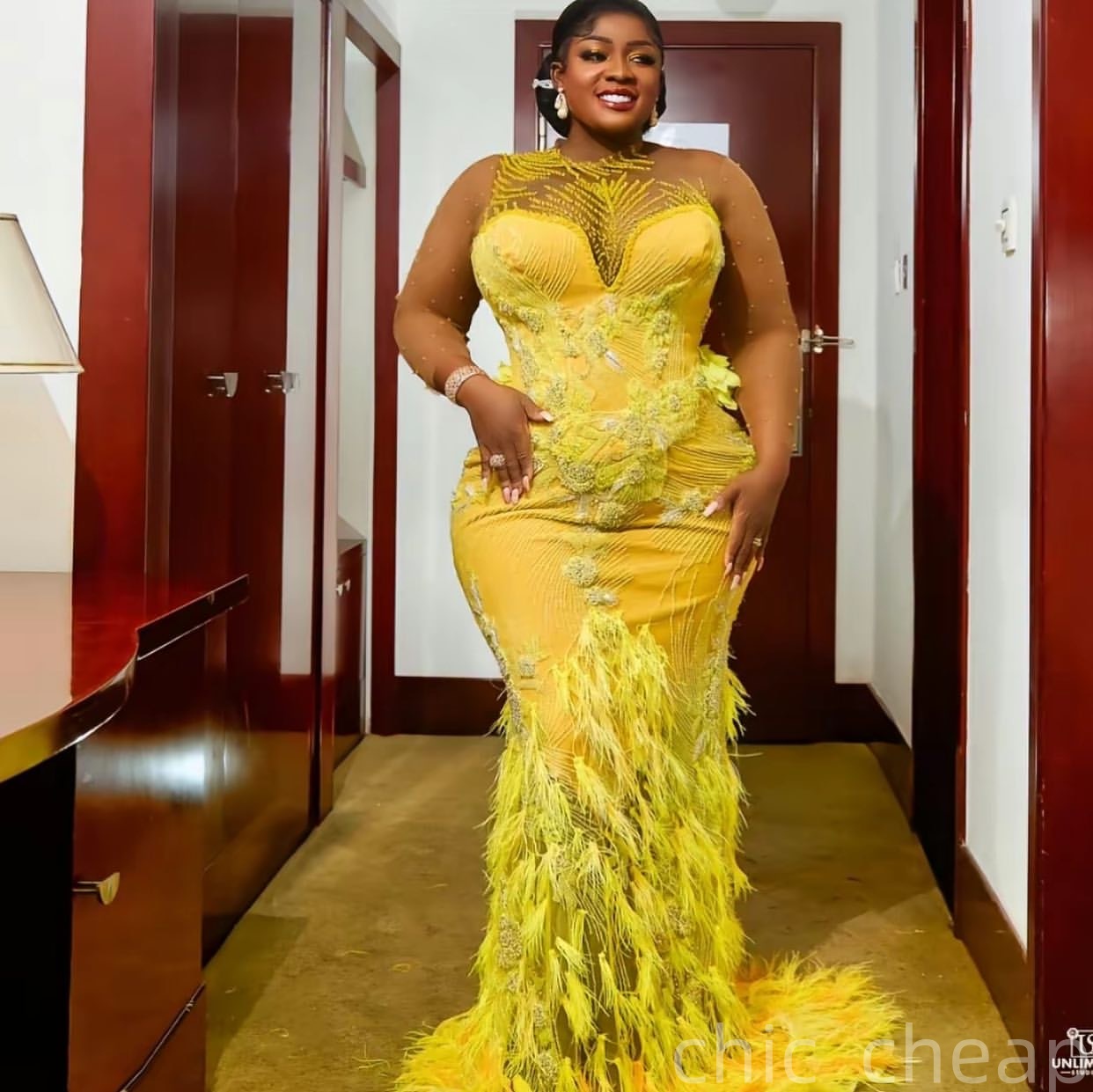 Mermaid Yellow Plus Size Prom Dresses 2025 Lace Beaded Feather Evening Formal Party Second Birthday Engagement Gowns Dress For Special Occasions ZJ483