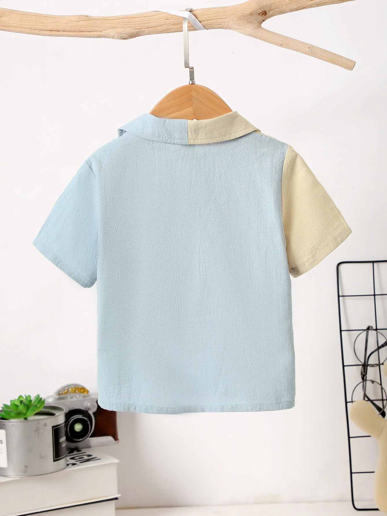 Spring And Summer Male Children ShortSleeved Matching Color Outside Polo Shirt Top Pocket Lapel Handsome Thin Small CoattShirt 250517z