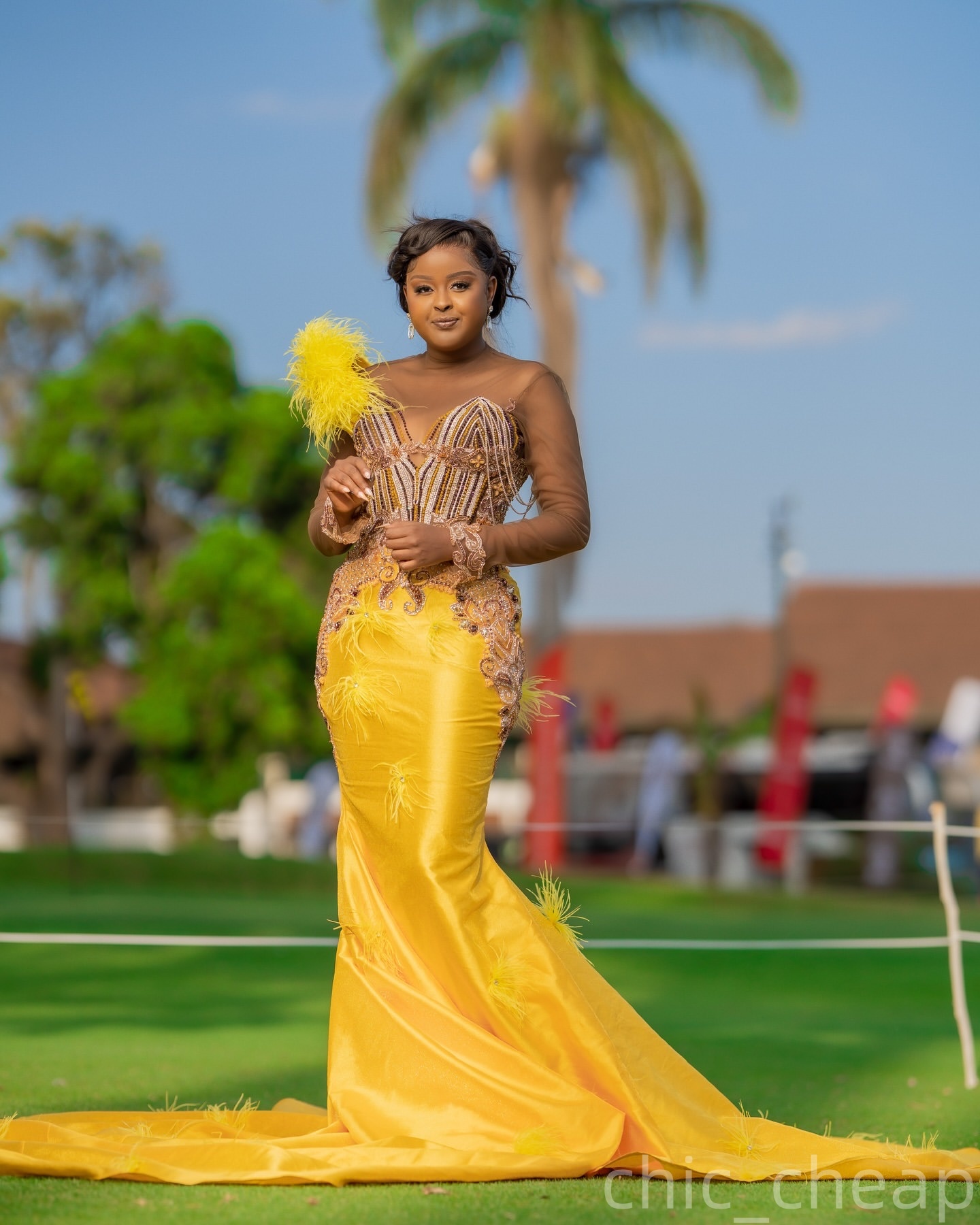 Mermaid Yellow Plus Size Prom Dresses 2025 Feather Lace Crystals Satin Evening Formal Party Second Birthday Engagement Gowns Dress For Special Occasio