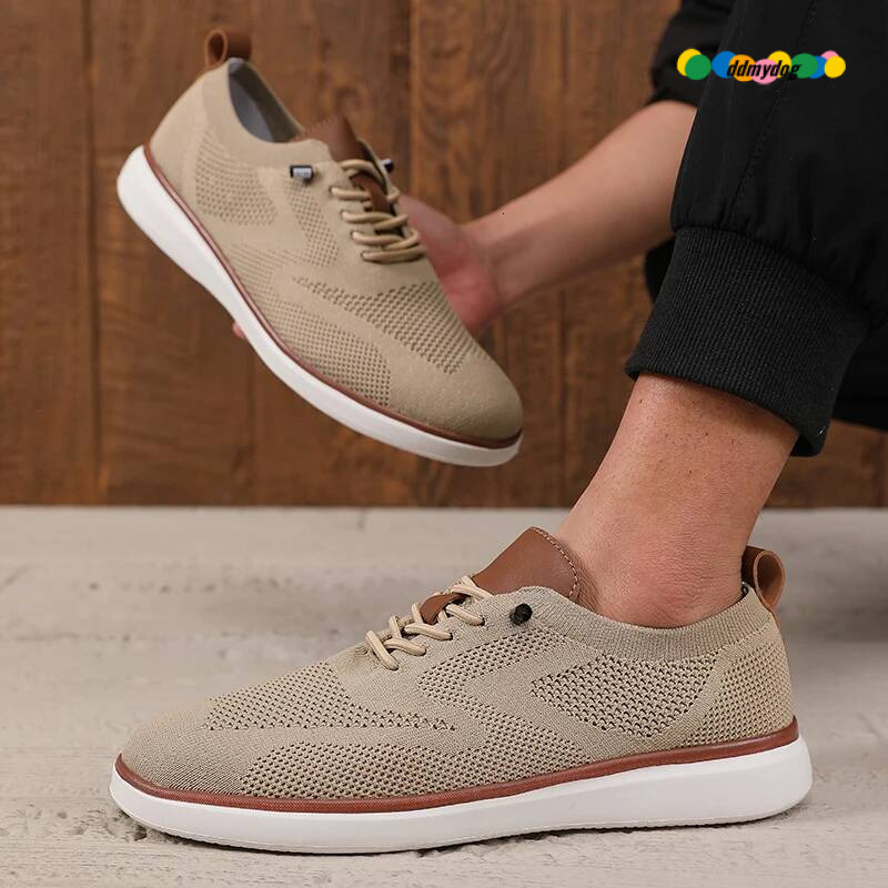 Comfortable Men's Lightweight Breathable Mesh Fabric High Quality Trendy Outdoor Commuting Versatile Hiking Shoes