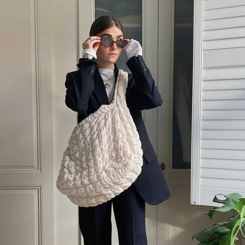 Large Capacity Women Shoulder Bag Fashion Crossbody Bag for Lady Cloud Fold Lady Messenger Bag Lightweight Travel Bags Designer W250522