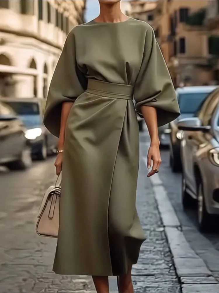 Elegant Solid Color Maxi - Round Neck, Long Sleeve High Waist Dress for Women's Fashion C260312
