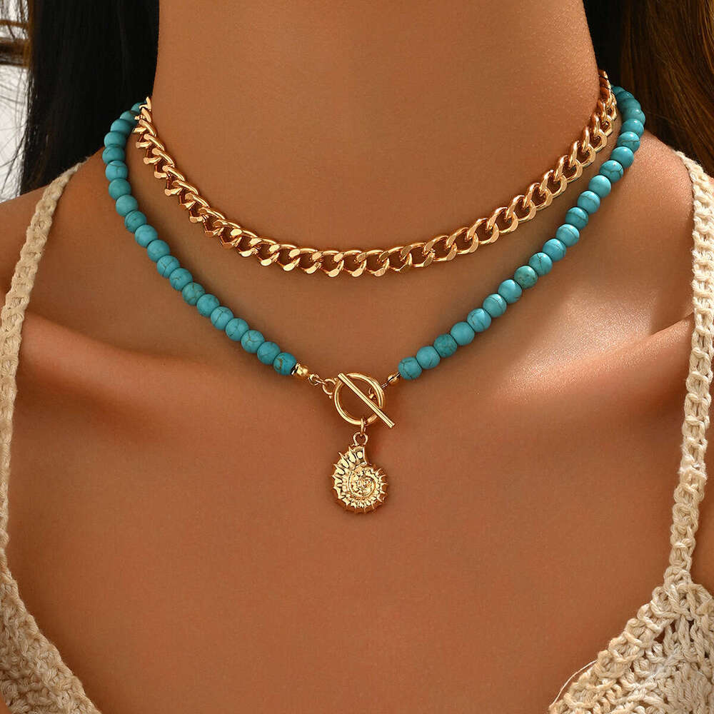 Fashion Jewelry - Beaded Green Turquoise Seashell Pendant Necklace, Ocean-Style Collar Necklace for Women