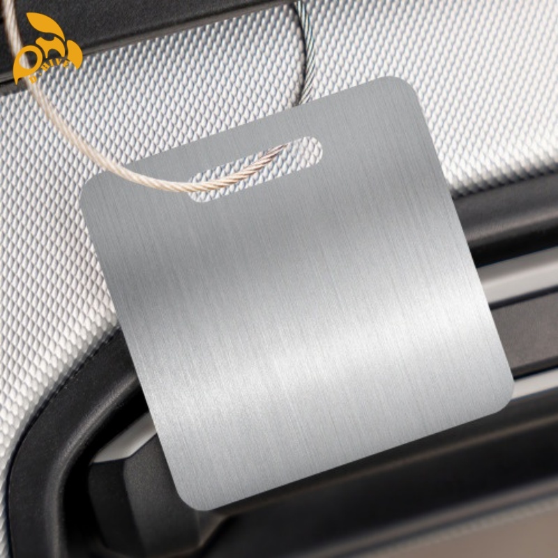 Free delivery. fashion designers customize lightweight high-quality square stainless steel lage tags in white and black.