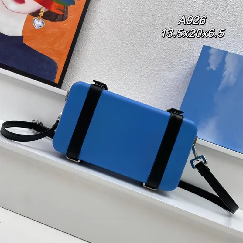 Luxury R Designer Brand Unisex Crossbody Bag New Summer Collection Material High-end Stylish Travel Shoulder Bag Multi colored aluminum ma