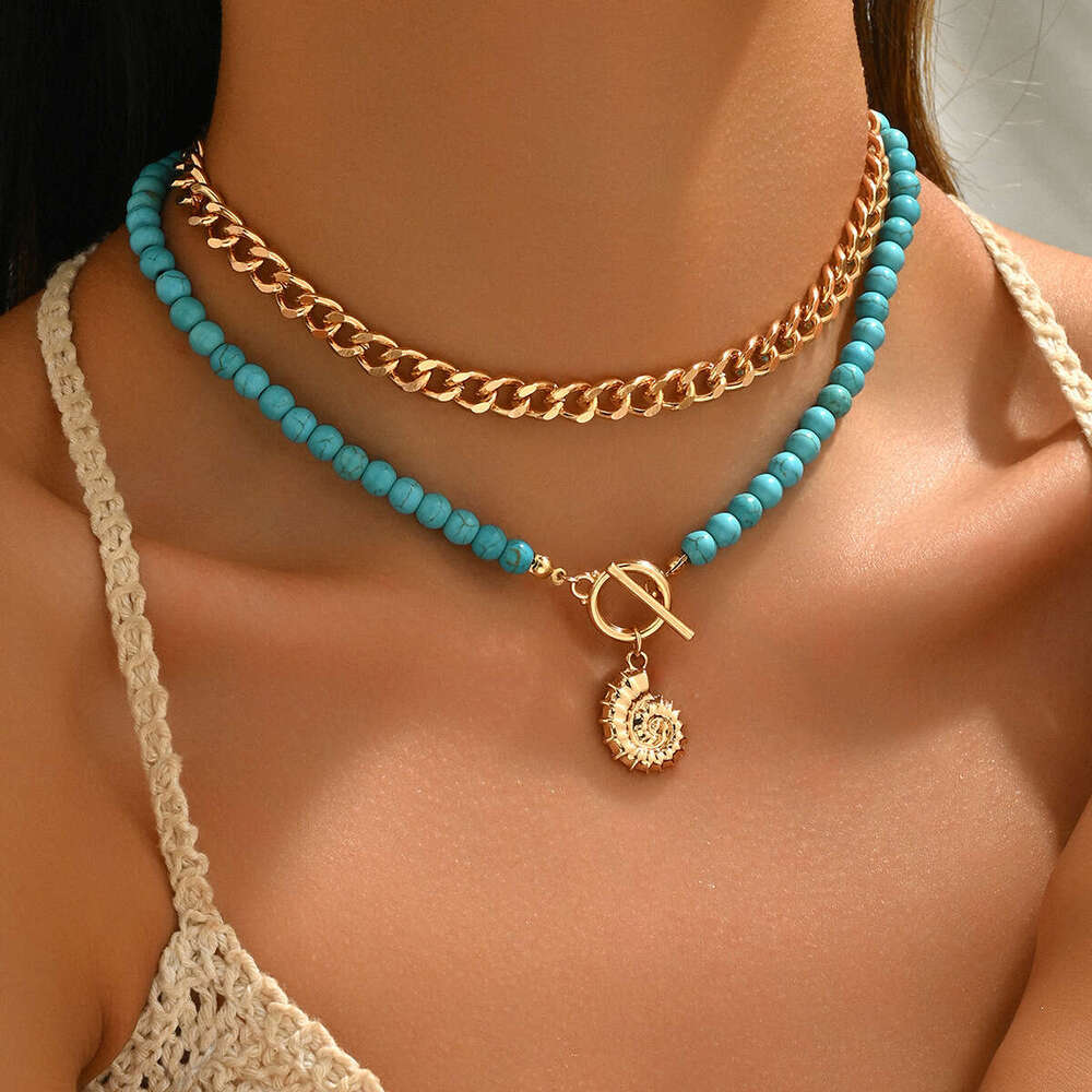 Fashion Jewelry - Beaded Green Turquoise Seashell Pendant Necklace, Ocean-Style Collar Necklace for Women