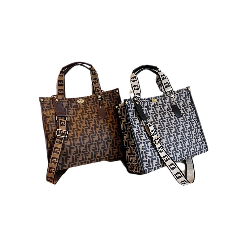 Women's Luxury Shoulder Bag Free Shipping Designer Bag European And American Fashion Retro Printed Handbag New Large Capacity Trendy Tote Bag