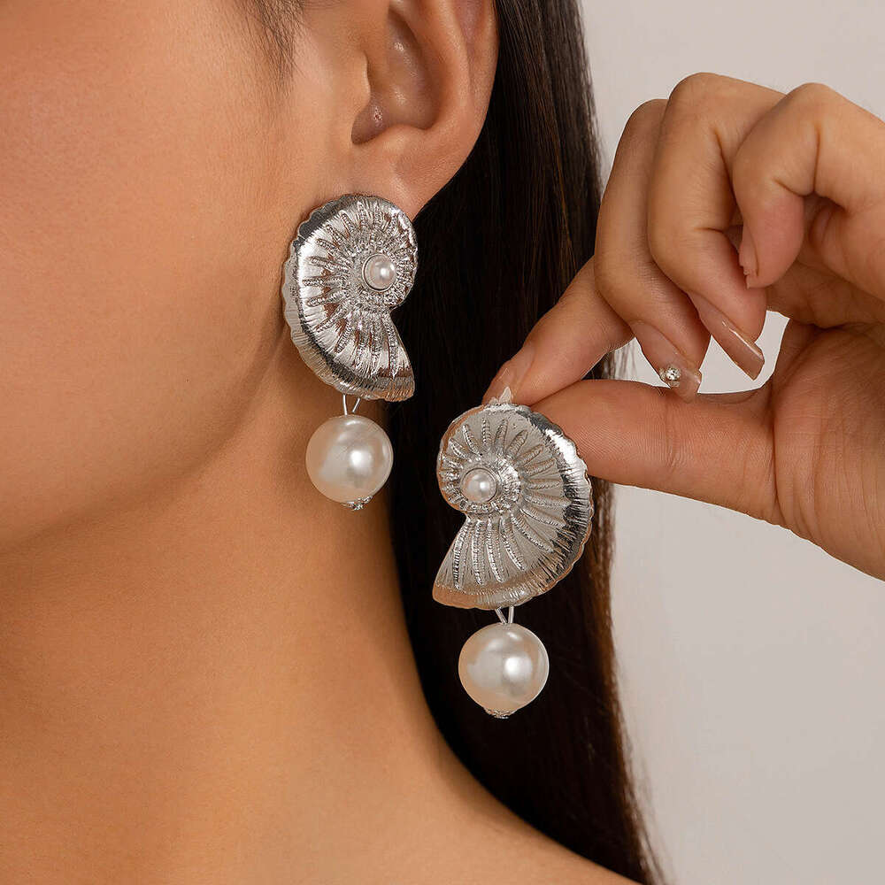 Creative Ocean-Style Seashell Earrings with Imitation Pearls, Beach Vacation Jewelry for Women