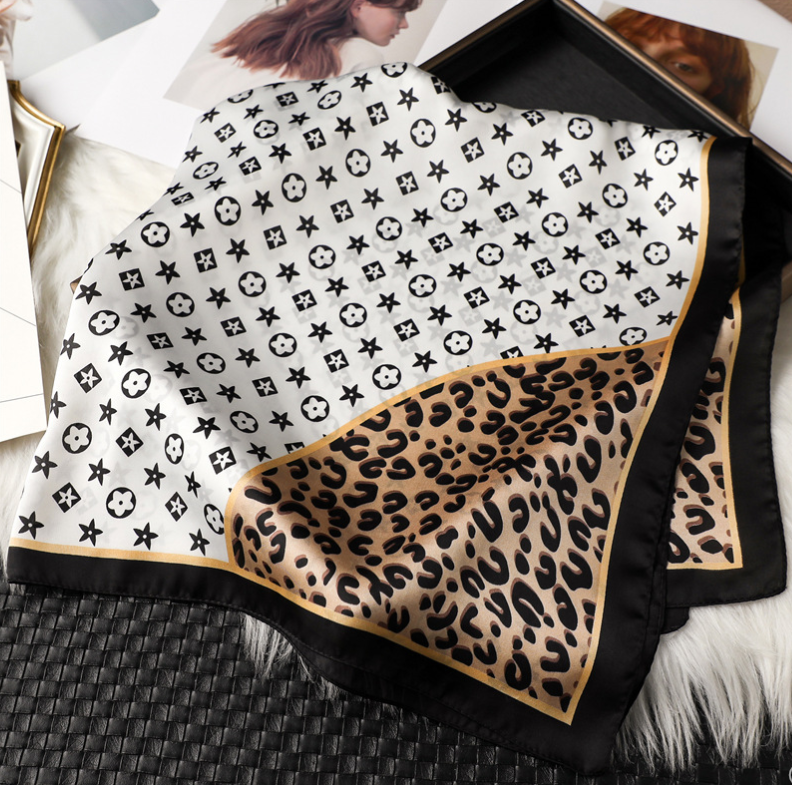 Scarves Luxury Head Scarf Luxury Brand Designer Hair Scarf Print Scarf Large Handkerchief Hijab Shawl for Women 40style