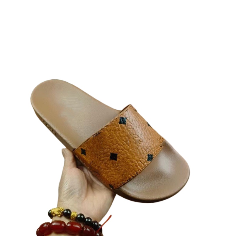 Munich Fashion Women Slippers Brown Black Sandals Ladies Leather Slipper Trendy Beach Slides Men Casual Shower Room Flat Party Shoes Daily Outfit With Box