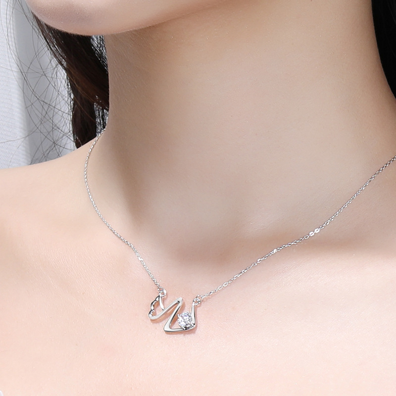 Moissanite Fish Design S925 Sterling Silver Necklace, Minimalist Luxury Design, Fashionable and Versatile Women's Jewelry, Perfect Birthday and V