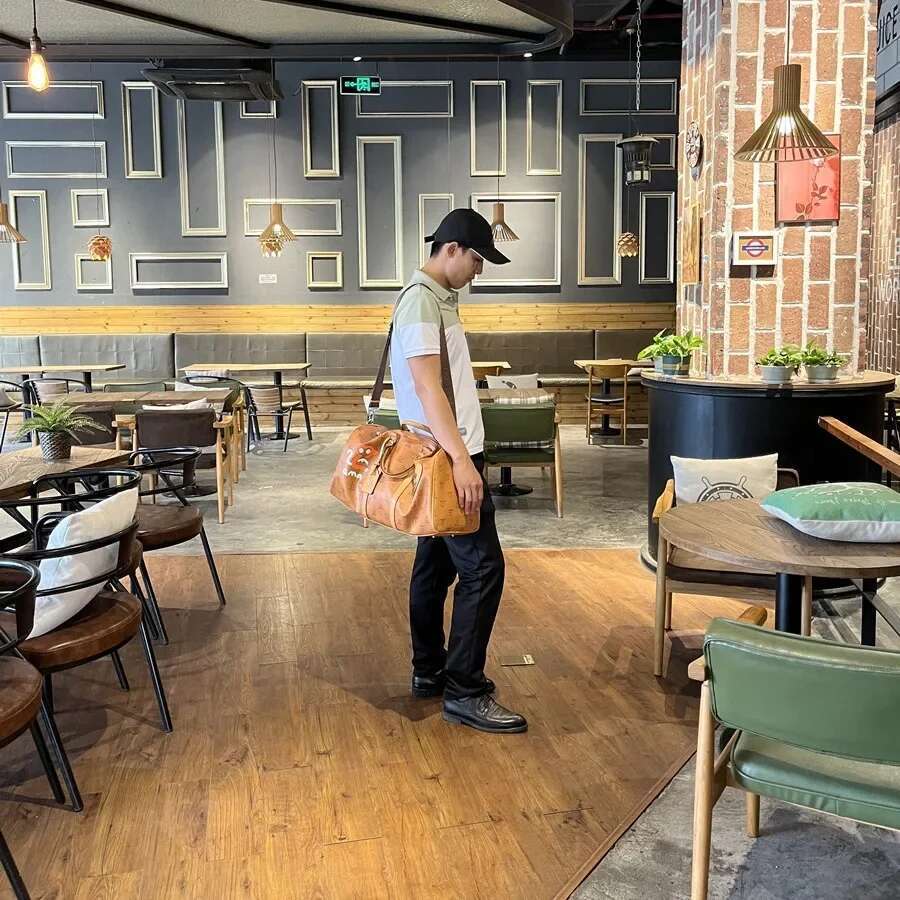 New Fashion Lage Bags Men Travel Large Capacity Duffle Women Shoulder Versatile Ladies Crossbody Bag Big Tote Handbag