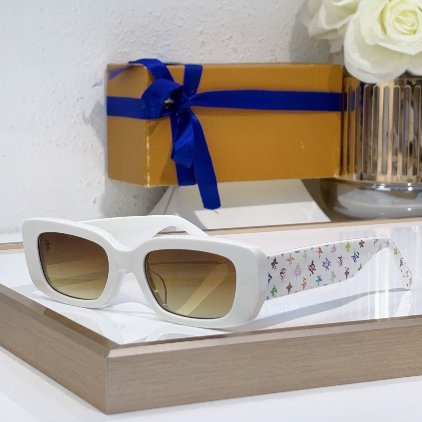 Designer sunglasses For Women sunglasses Murakami men designer Classic Square Frame Eyeglasses Outdoor Beach Sun Glasses Woman high quality sun glasses designer