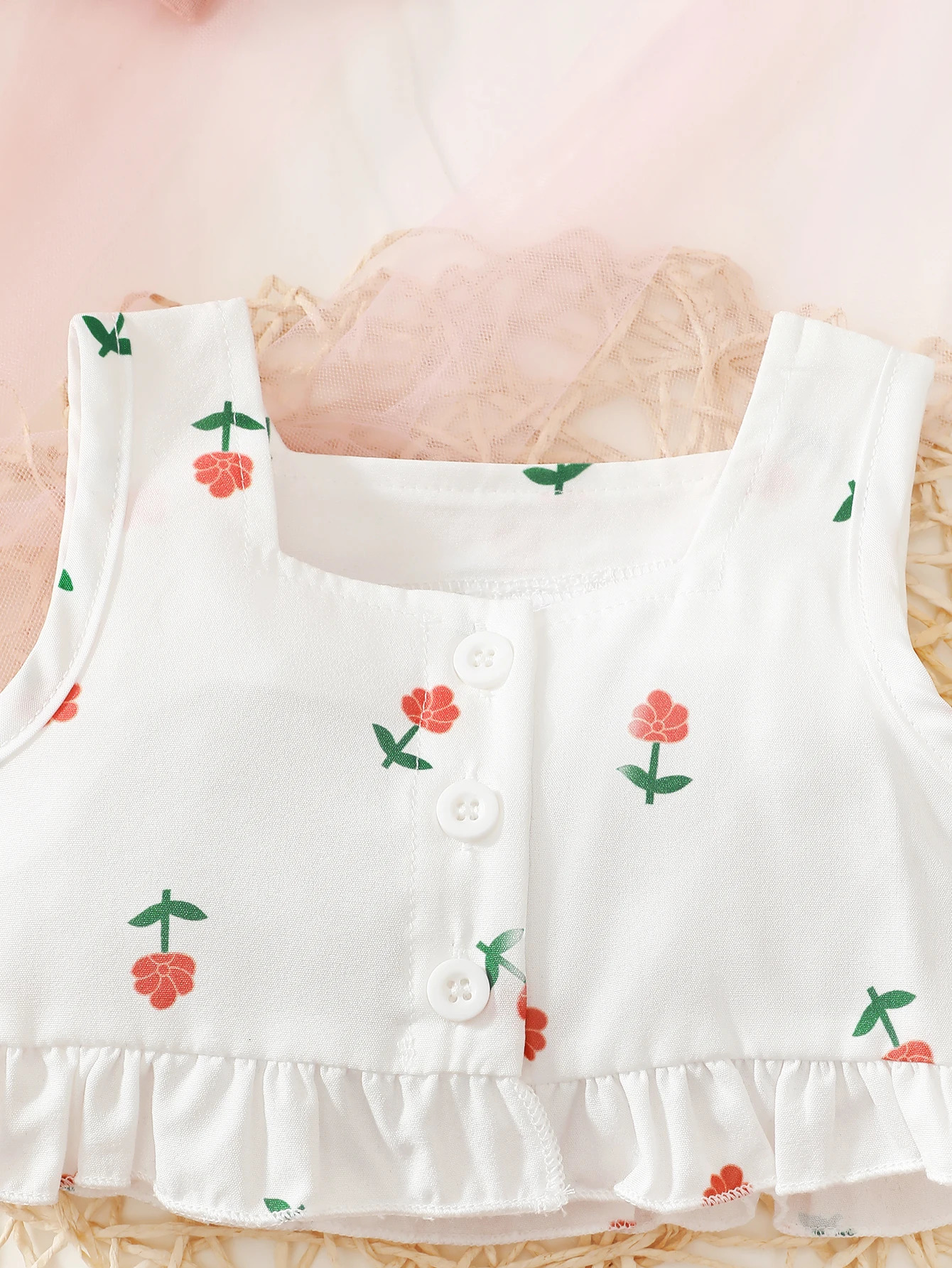 Baby Girl Flower Sleeveless Ruffle TopBow ShortsHeadband 3PcsSet Suitable for Cute Girls Aged 324 Months Summer Set 250517z